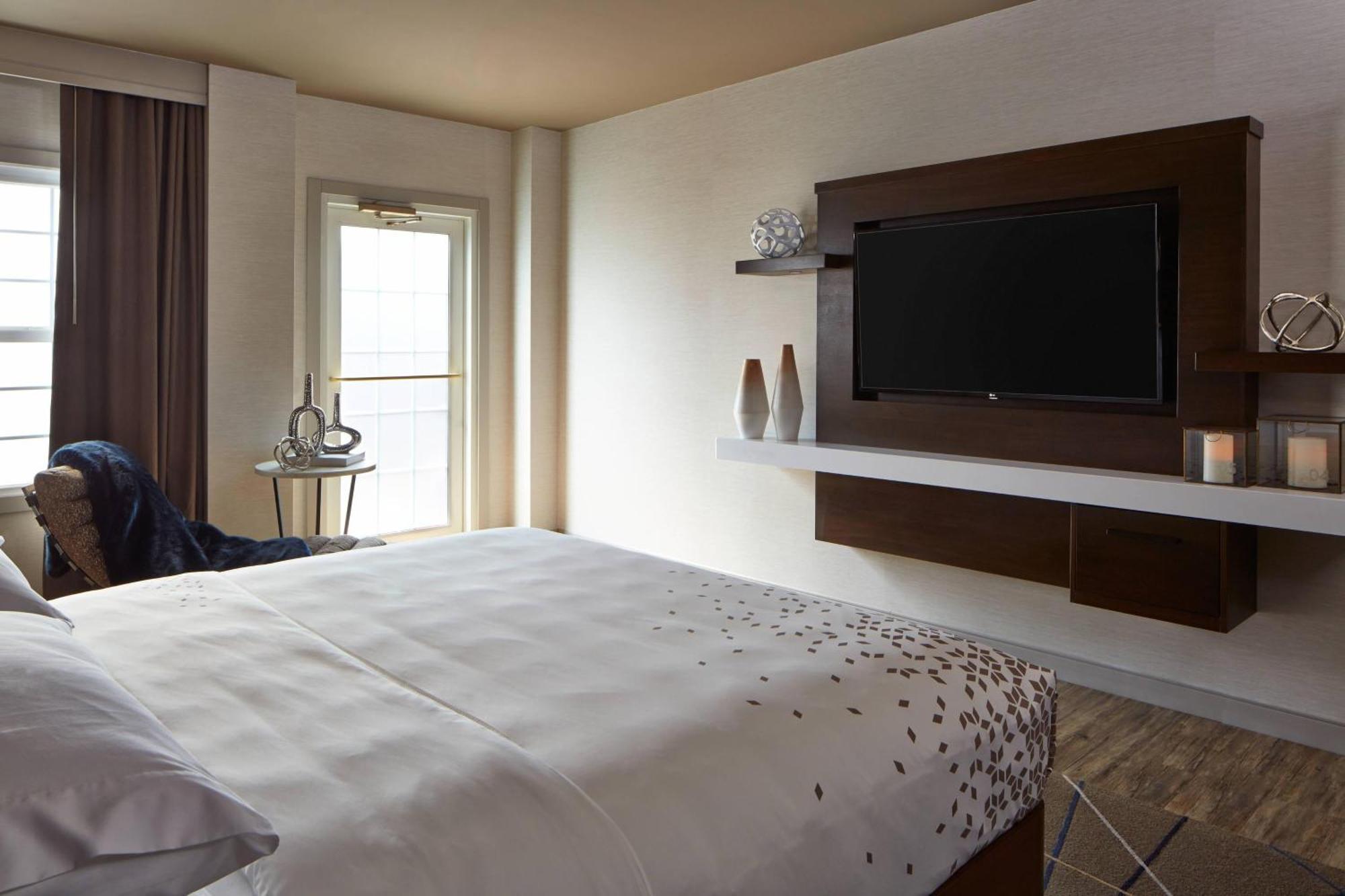 The Del Monte Lodge Renaissance Rochester Hotel & Spa Εξωτερικό φωτογραφία