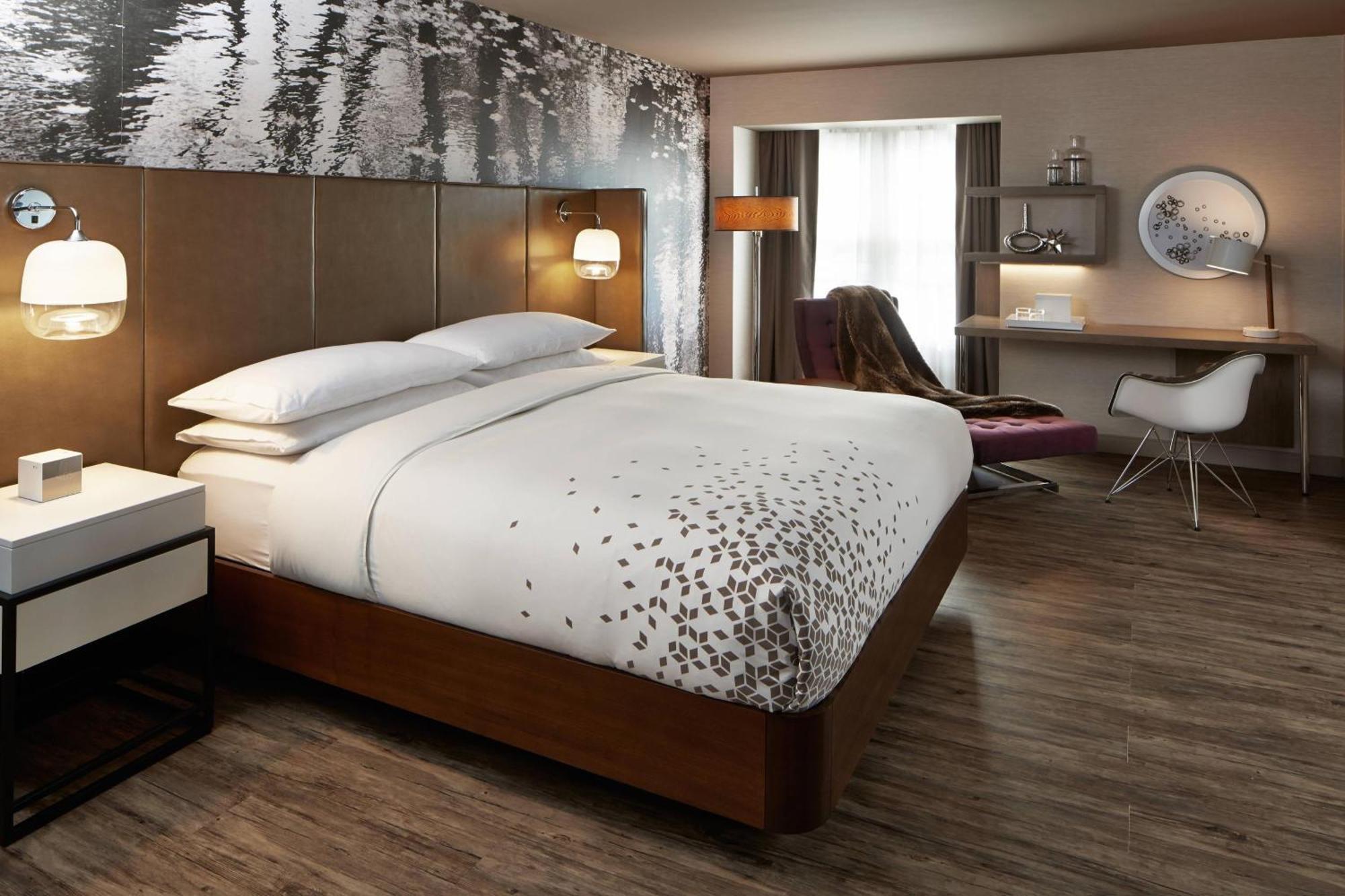The Del Monte Lodge Renaissance Rochester Hotel & Spa Εξωτερικό φωτογραφία