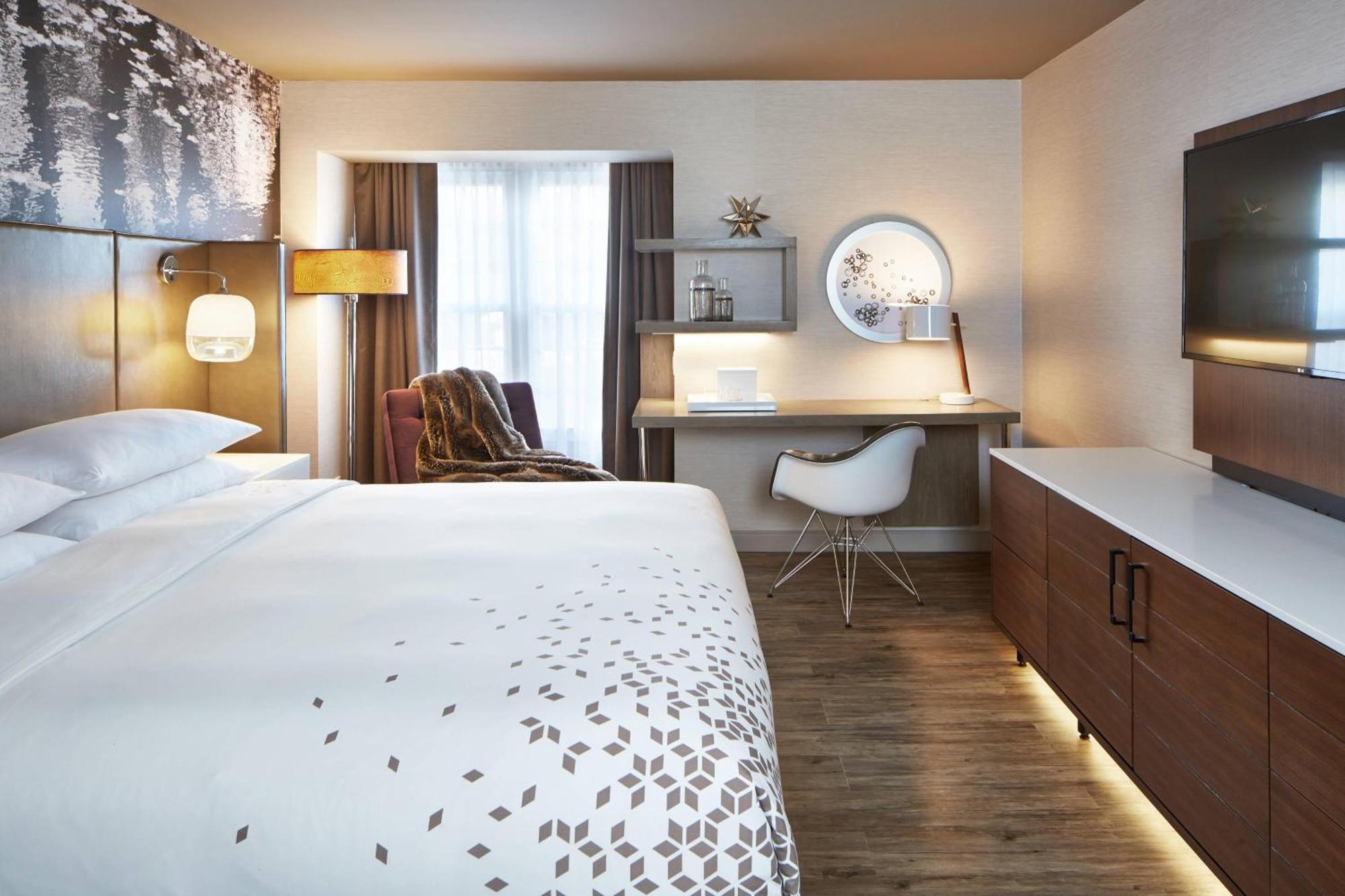 The Del Monte Lodge Renaissance Rochester Hotel & Spa Εξωτερικό φωτογραφία