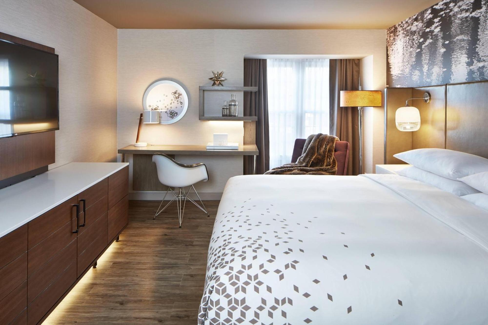 The Del Monte Lodge Renaissance Rochester Hotel & Spa Εξωτερικό φωτογραφία