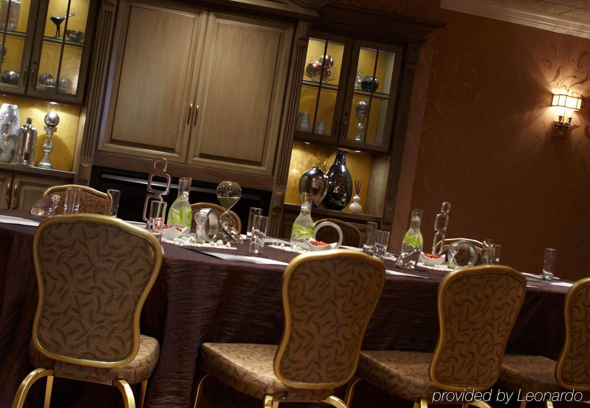 The Del Monte Lodge Renaissance Rochester Hotel & Spa Εξωτερικό φωτογραφία