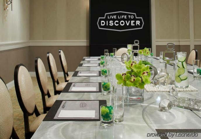The Del Monte Lodge Renaissance Rochester Hotel & Spa Εξωτερικό φωτογραφία